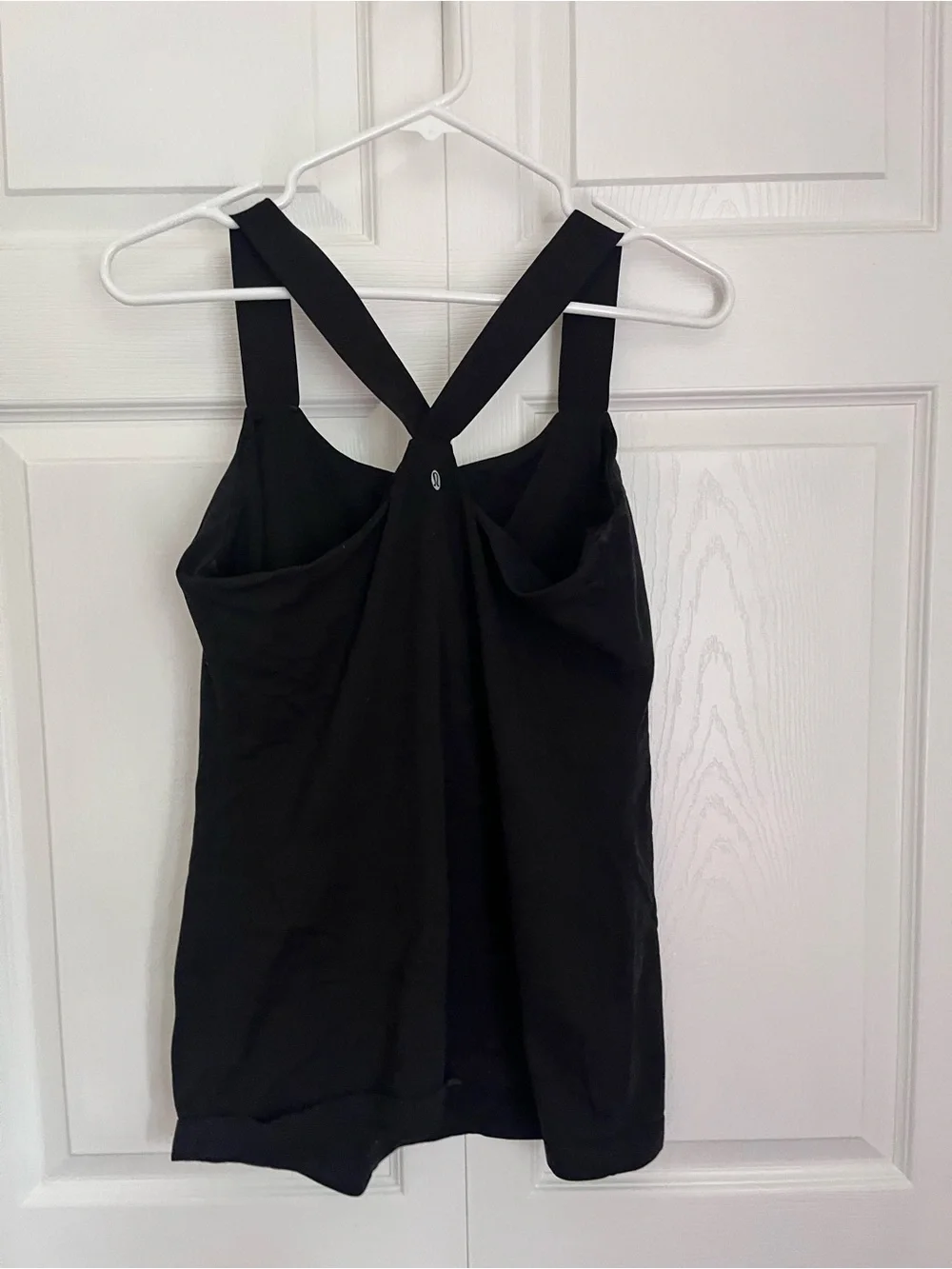 lululemon athletica Black Cross-Back Tank Top
